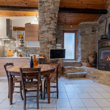 Petite Maison Pleine Nature La Bastide-Pradines Kültér fotó